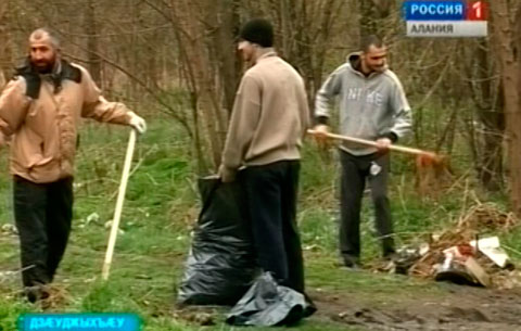 Фæлладуадзæн бонты Дзæуджыхъæуы бирæ организацитæ рацыдысты зиумæ