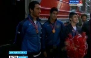 Цæгатирыстойнаг 3 хъæбысæйхæцæджы республикæмæ сластой майдантæ