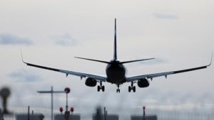 Самолет вернулся в аэропорт «Владикавказ» после того, как ребенку стало плохо