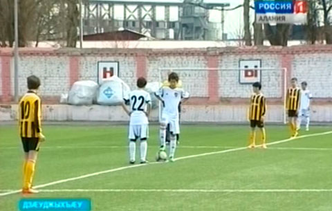 Дзæуджыхъæуы сывæллæтты командæты хсæн футболæй арæзт æрцыд уæлдæр категорийы тренер Уататы Игоры номарæн турнир