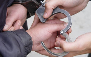 Североосетинские и ингушские полицейские задержали подозреваемых в убийстве таксиста из Октябрьского