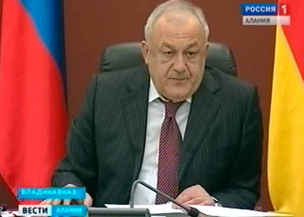 Глава Северной Осетии Таймураз Мамсуров провел заседание Совета безопасности республики