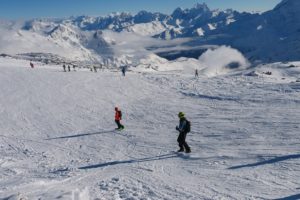 Более 2000 туристов открыли на «Эльбрусе» горнолыжный сезон