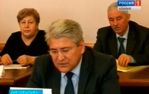 Цардыуаджы ахсджиагдæр фарстатæм æркастысты Дзæуджыхъæуы æхсæнадон советы радон æмбырды