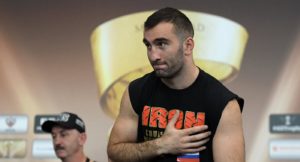 Гассиев назвал Усика лучшим соперником в карьере