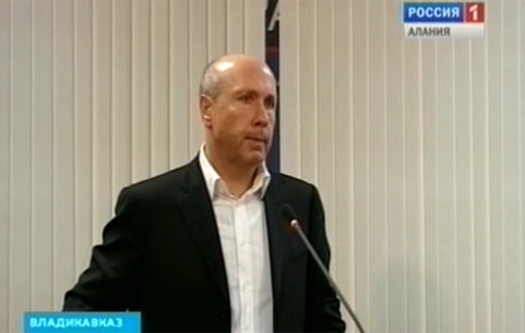 В третьем квартале 2013 года планируется открытие городского многофункционального центра с 24-мя окнами во Владикавказе