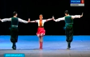 Игорь Моисеевы номыл адæмон кафты хъуыстгонд ансамбль ратдзæн æртæ концерты Цæгат Ирыстонмæ