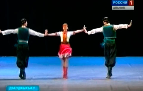 Игорь Моисеевы номыл адæмон кафты хъуыстгонд ансамбль ратдзæн æртæ концерты Цæгат Ирыстонмæ