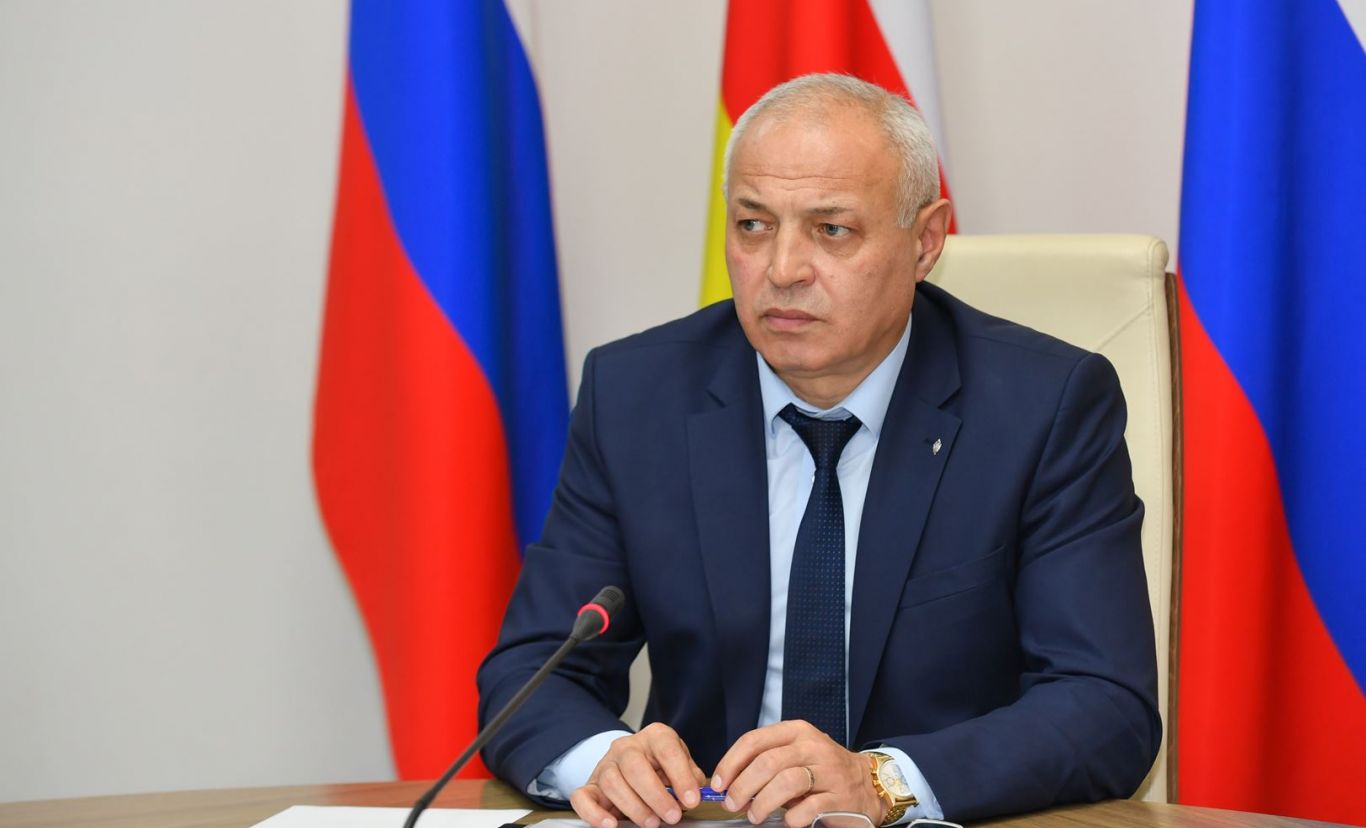 Ирбек Томаев принял участие в заседании государственного антинаркотического комитета