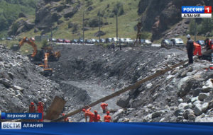 На Военно-Грузинской дороге начались работы по реконструкции проезжей части