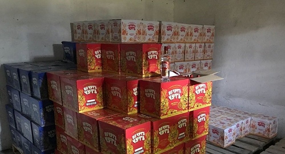 В Северной Осетии изъяли около 40 тысяч бутылок контрафактного алкоголя