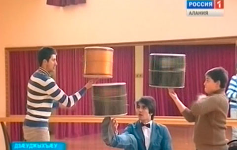 7 секундмæ цæгатирыстойнаг 17-аздзыд лæппу бахауд Гиннесы рекордты чиныгмæ