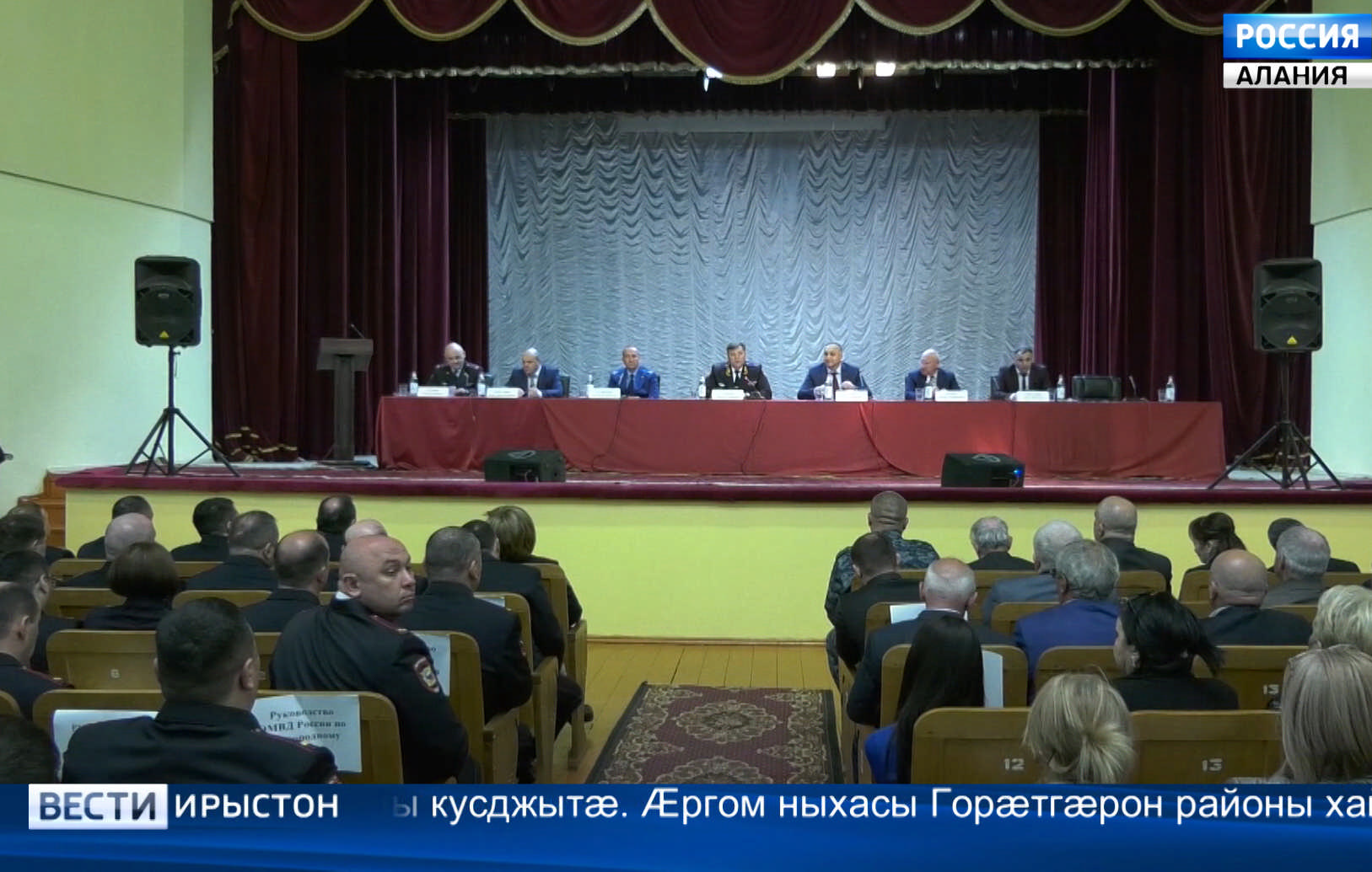 Цæгат Ирыстоны мидхъуыддæгты министр Михаил Скоков фембæлд Горæтгæрон районы цæрджытимæ