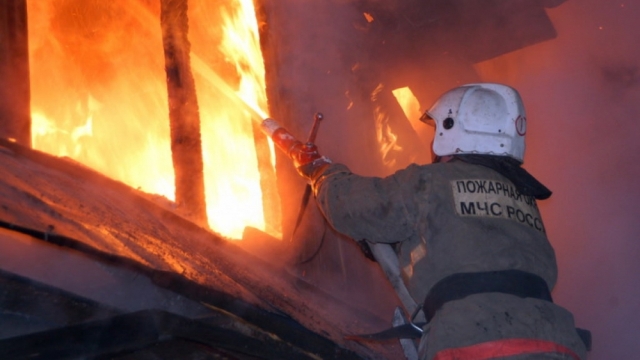 В Моздоке при пожаре пострадал человек