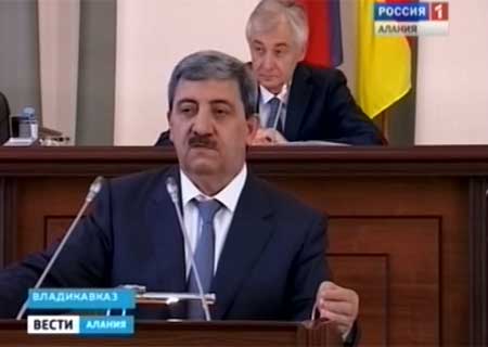 На очередном заседании парламента Северной Осетии депутаты обсудили способы увеличения зарплаты бюджетников