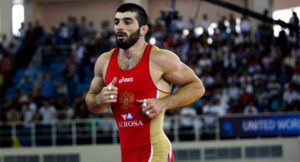 Хетик Цаболов и Владислав Байцаев примут участие в борцовской лиге Индии