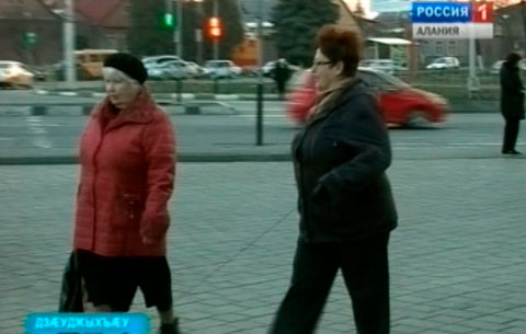 Пенсион фонды кусджытæ сæ лæггæдтæ адæмæн хæдзæртты нæ кæнынц. Сæ номæй сæм чи æрбацæуы, уыдон пенсион фондмæ ницы бар дарынц