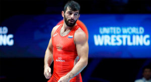 Хетик Цаболов провел пять рейтинговых боев без поражений на турнире по вольной борьбе в Индии