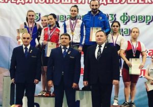 Мадина Келехсаева стала победительницей первенства России по тяжелой атлетике