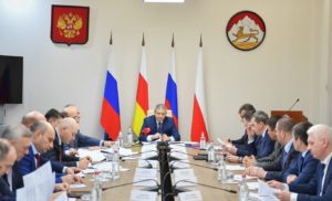 Вячеслав Битаров поручил ужесточить контроль за сбором платежей за потребленные энергоресурсы