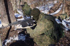 Разведчики ЮВО из Волгоградской области учились форсировать горные реки в Северной Осетии