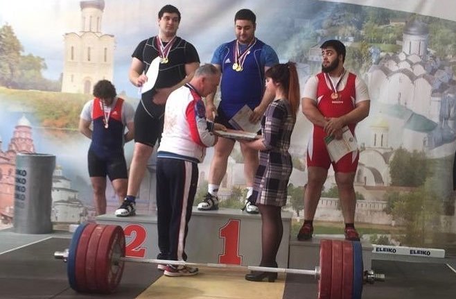 Осетинские тяжелоатлеты успешно выступили на первенстве России