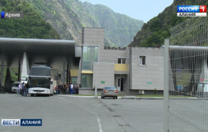 На КПП «Верхний Ларс» ужесточен контроль из-за вспышки гриппа H1N1 на территории Грузии