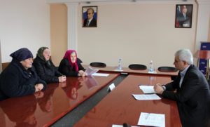 Зураб Макиев провел прием граждан в Ардонском районе