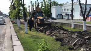 В Ардоне начали благоустраивать центральную аллею