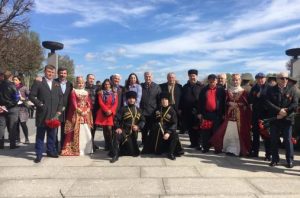 Осетины Санкт-Петербурга возложили цветы и венки на Пискаревском мемориальном кладбище