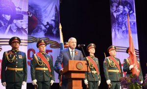 В Осетинском театре прошел праздничный концерт, посвященный 74-й годовщине Победы в Великой Отечественной войне