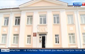 Ныртæккæ Алайнаг гимназы сæ тæмæны сты цалцæггæгæн куыстытæ