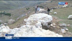 Бахъахъхъæнæм нæ фыдæлты хæзнатæ