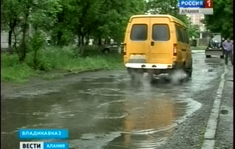 Владикавказские сети водоотведения проводят плановый ремонт ливневых канализаций города