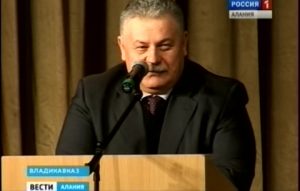 Сергей Такоев посетил молодежный форум, посвященный воспитанию патриотизма и нравственности