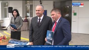 Республикæйы æппæт районты пенсиисджытæн æмæ инвалидтæн социалон лæггæдты объекттæ нырæй фæстæмæ ифтонг сты нырыккон транспортæй