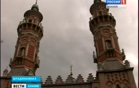 В Суннитской мечети прошел день открытых дверей