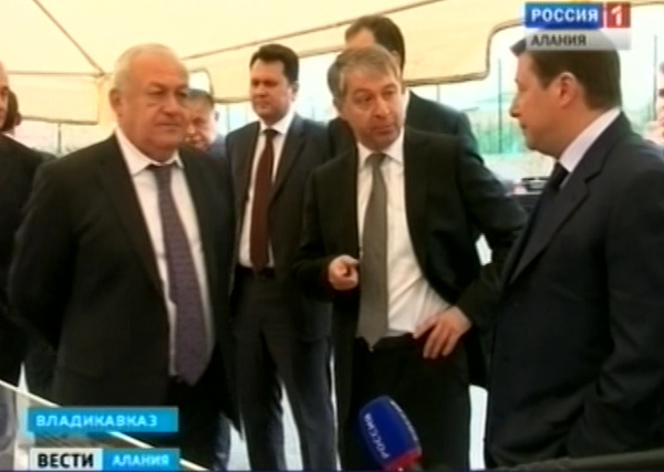 Во Владикавказ с рабочим визитом прибыл Александр Хлопонин