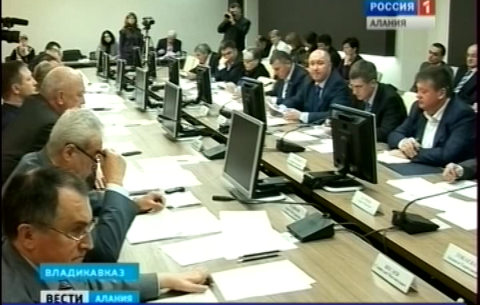 В Совете Парламента Северной Осетии поддержали законопроект, направленный на создание правовой основы для деятельности вечерних школ