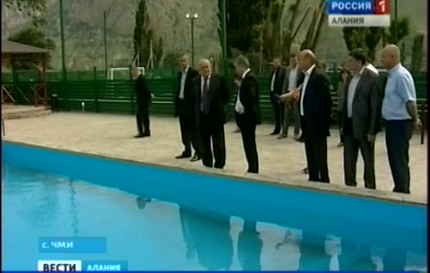 Таймураз Мамсуров посетил детский оздоровительный лагерь в селении Чми