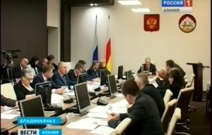 Парламентарии Северной Осетии рассмотрели ряд инициатив в области здравоохранения, экономики и безопасности дорожного движения