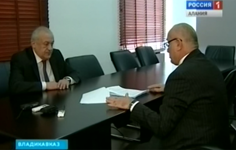 Глава РСО-Алания провел встречу с председателем контрольно-счетной палаты республики