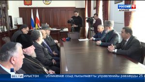 Битарты Вячеслав фембæлд Азербайджаны республикæйы делегацийымæ