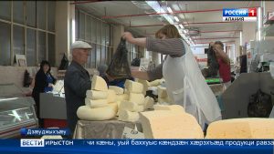 Абон нæ республикæйы, Лæгты дзуармæ кувæн къуырийы кадæн, официалон æгъдауæй у фæлладуадзæн бон