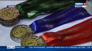 Октябрьскæйы райдайдзæн Æппæтуæрæсеон турнир уæгъдибар хъæбысхæстæй