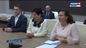 Уæрæсейы Хицауады цур финансон университет фæнд кæны нæ республикæимæ æмгуыстад кæнын