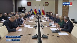 Цæрджытæ хъармæн æххæстæй куы нæ фидой, уæддæр æй хъуамæ ма хуыссын кæной