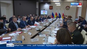 Битарты Вячеславы разамындæй уыд терроризмы ныхмæ къамисы æмæ Оперативон штабы æмбырд