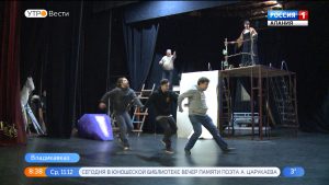Русский театр готовится в новогодним спектаклям