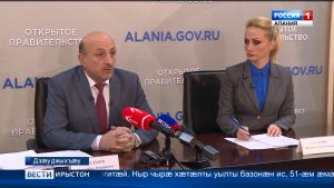 Хицауады сæрдары хæдивæг Фадзайты Æхсарбег æрныхас кодта журналисттимæ